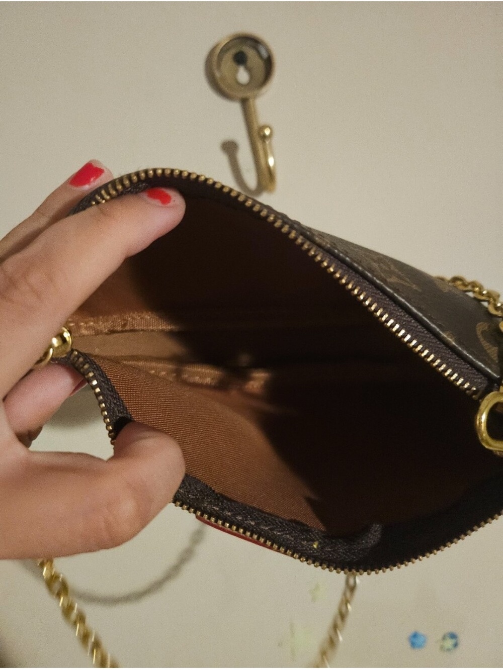 Design Inspired Mini Pochette Shoulder Bag - Picture 2 of 3